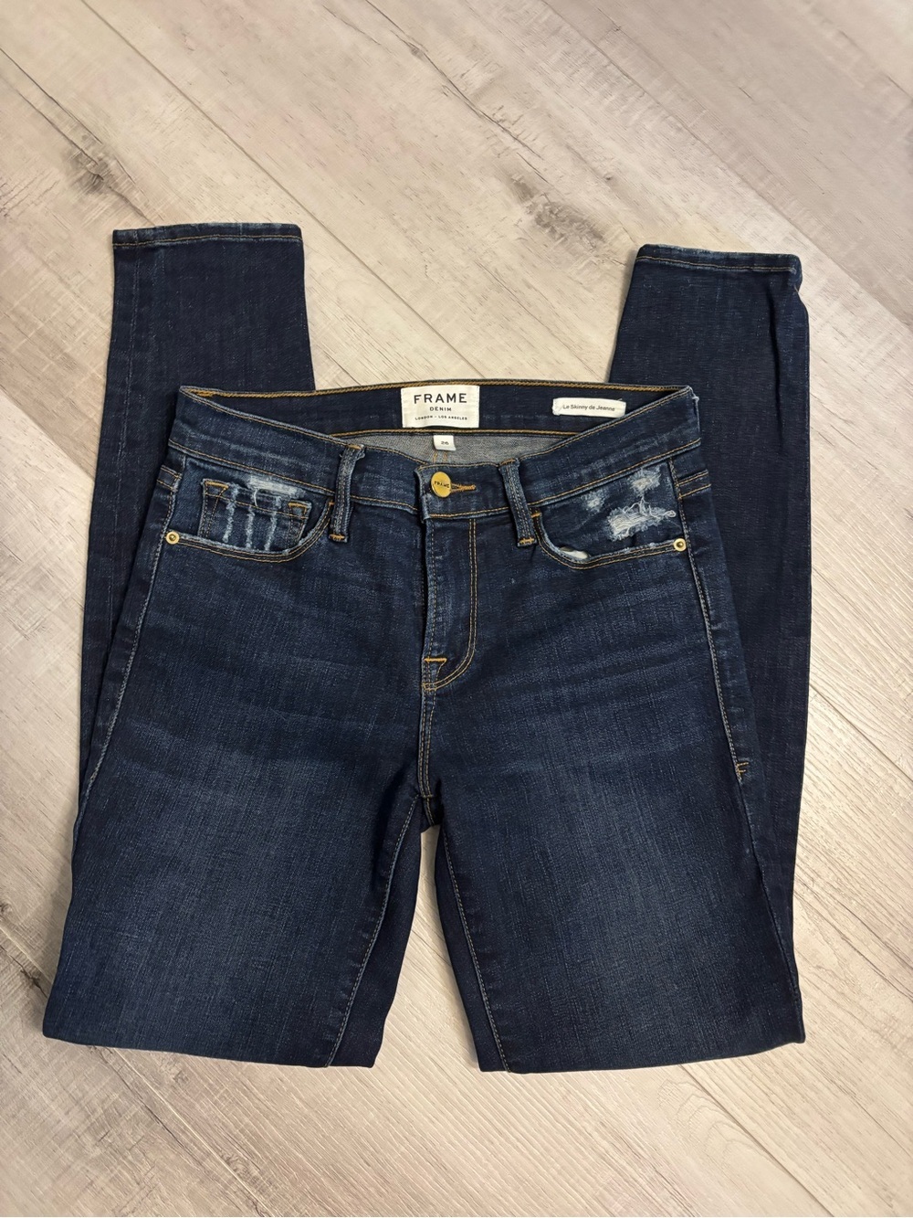 FRAME Le Skinny de Jeanne 26 Dark Wash Skinny Stretch Denim Jeans Distressed